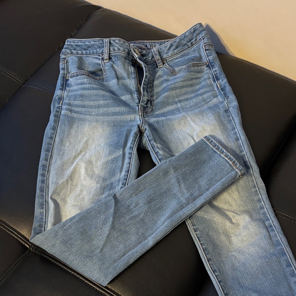 American Eagle Outfitters Light Blue Skinny Jeans